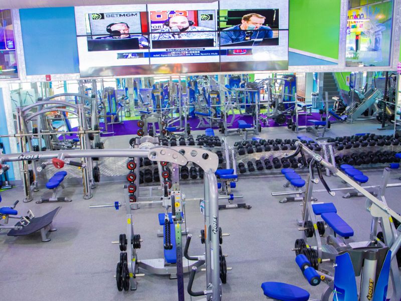Beyond Treadmills: Exploring Diverse Workouts in Massachusetts Gyms